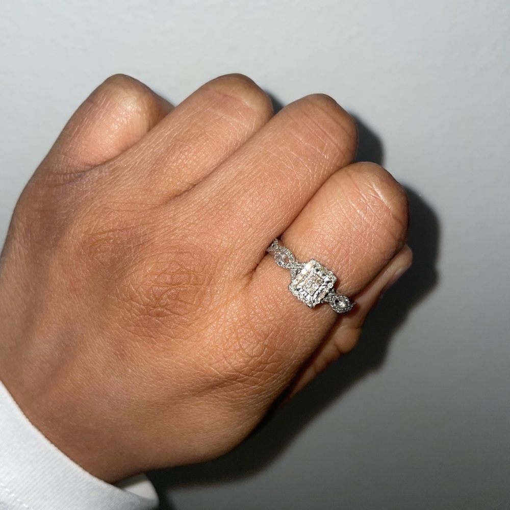 Kay Jeweler Diamond Ring